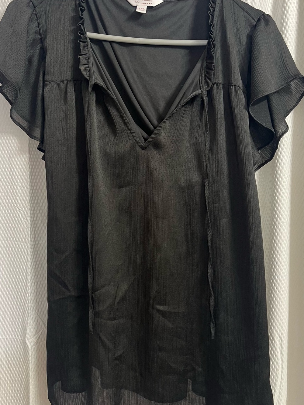 LC Lauren Conrad Black Ruffle V-Neck Blouse